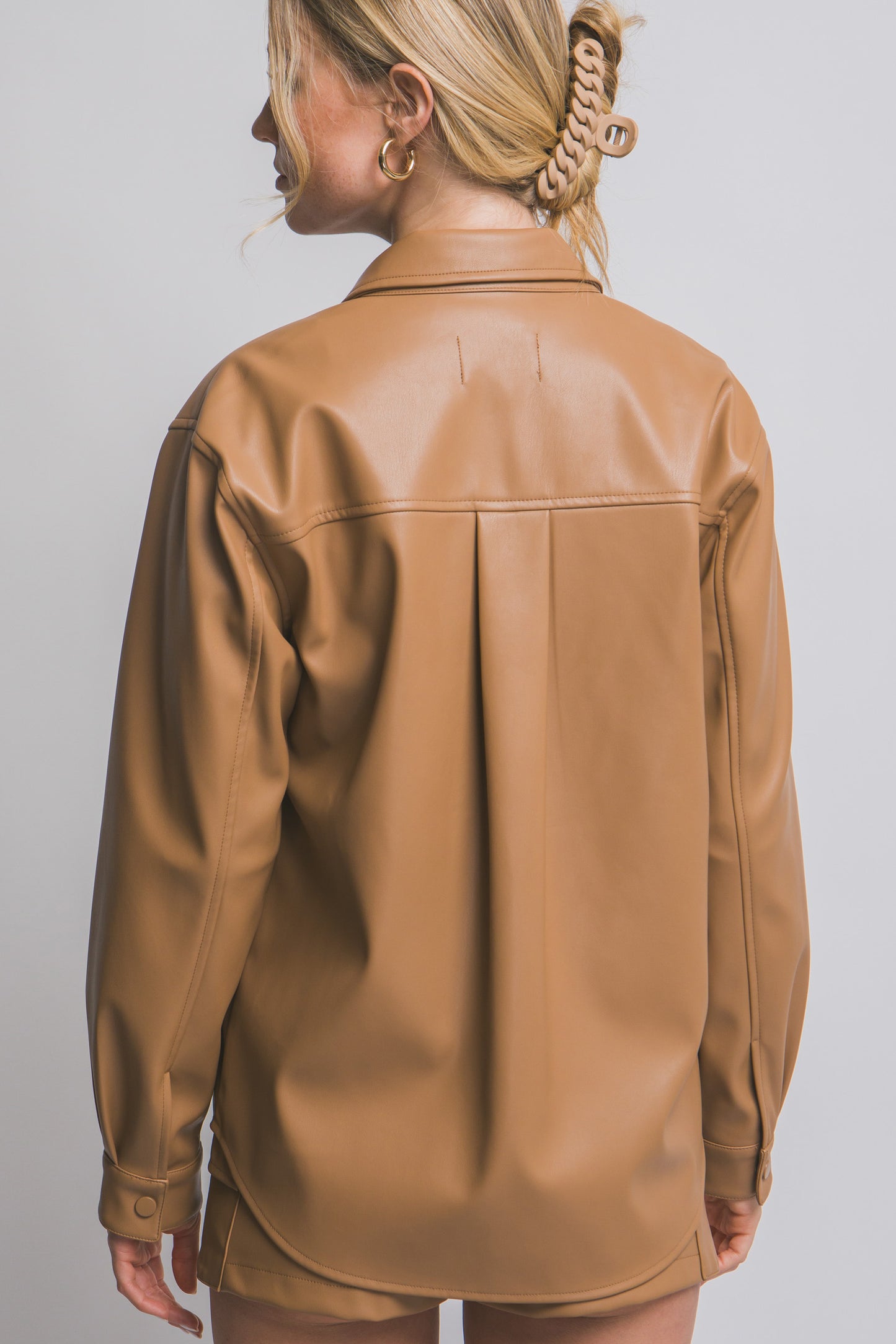 CAMISOLA VINIPIEL CAMEL