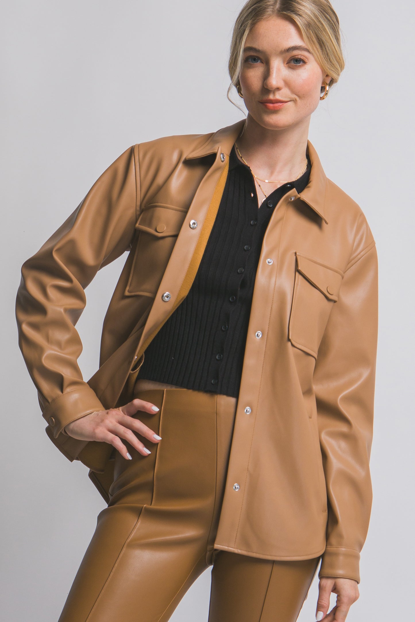 CAMISOLA VINIPIEL CAMEL